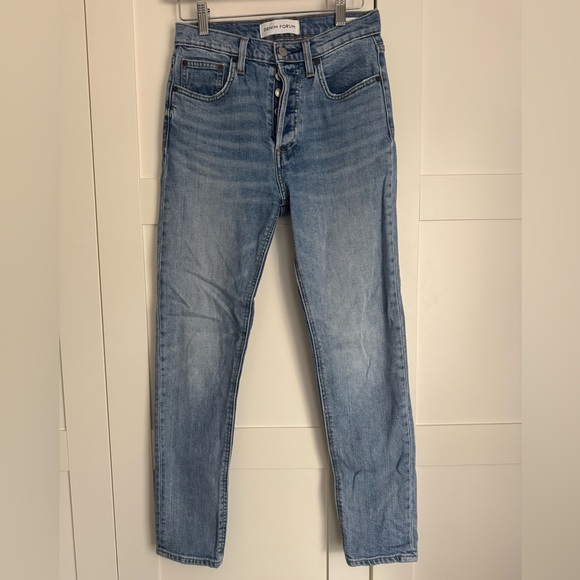 Aritzia Denim Forum The Yoko High Rise Slim Skinny Jeans Light Wash Size 26 - Picture 4 of 7